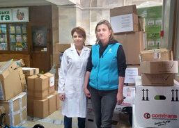 Předávání zdravotnického materiálu v Dětské nemocnici ve Lvově