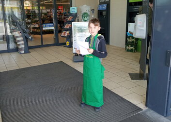 Potravinová sbírka - 2.806 kilogramů pomoci