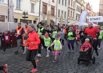 Avízo: Běh Univerzity Pardubice rozhýbe město a pomůže domácí hospicové péči