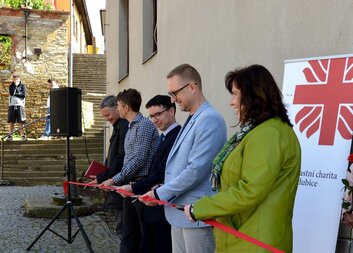 Nové nízkoprahové centrum Cesta v Luži pomůže romským dětem i rodinám