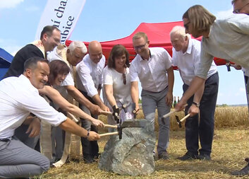 Oblastní charita Pardubice začíná stavět Centrum sociálních služeb v Holicích