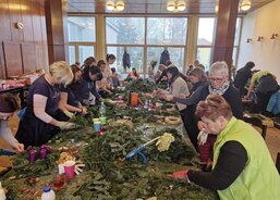 Adventní věnce v Domě kultury Dukla