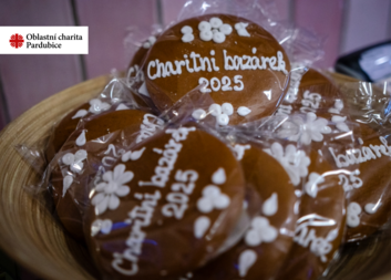 Proběhl první Charitní bazárek!